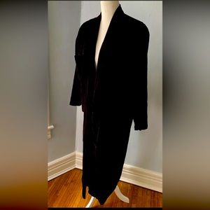 Vintage Jessica McClintock Black velvet long overcoat jacket (45”) size 4